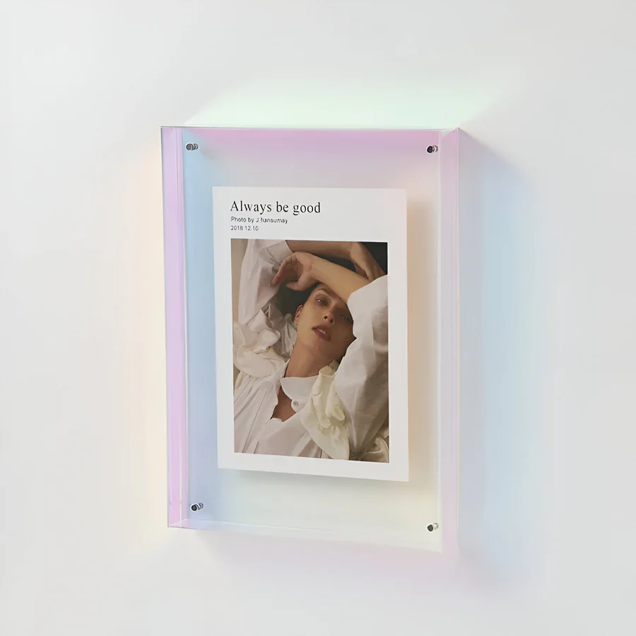 Minimal Acrylic Photo Frame