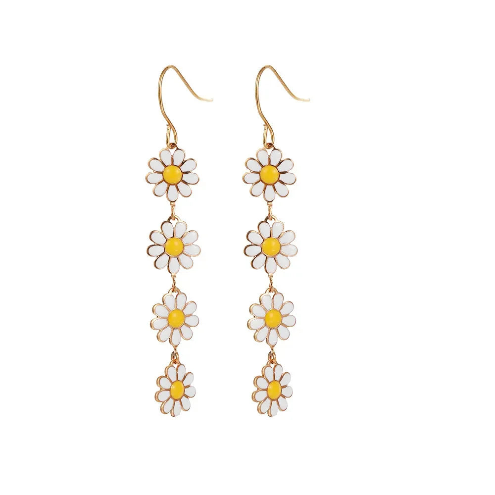 Bloomline Daisy Earrings