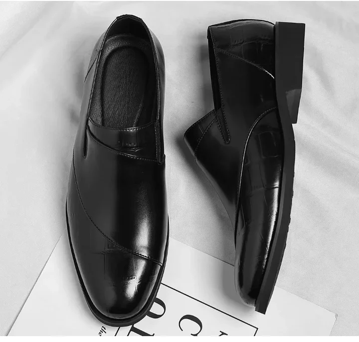 Averand Leather Loafers